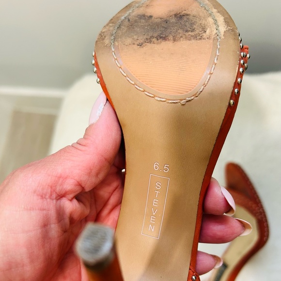 Beautiful Steven Madden heels shoes, size 7, orange, heel 5” - Picture 8 of 15